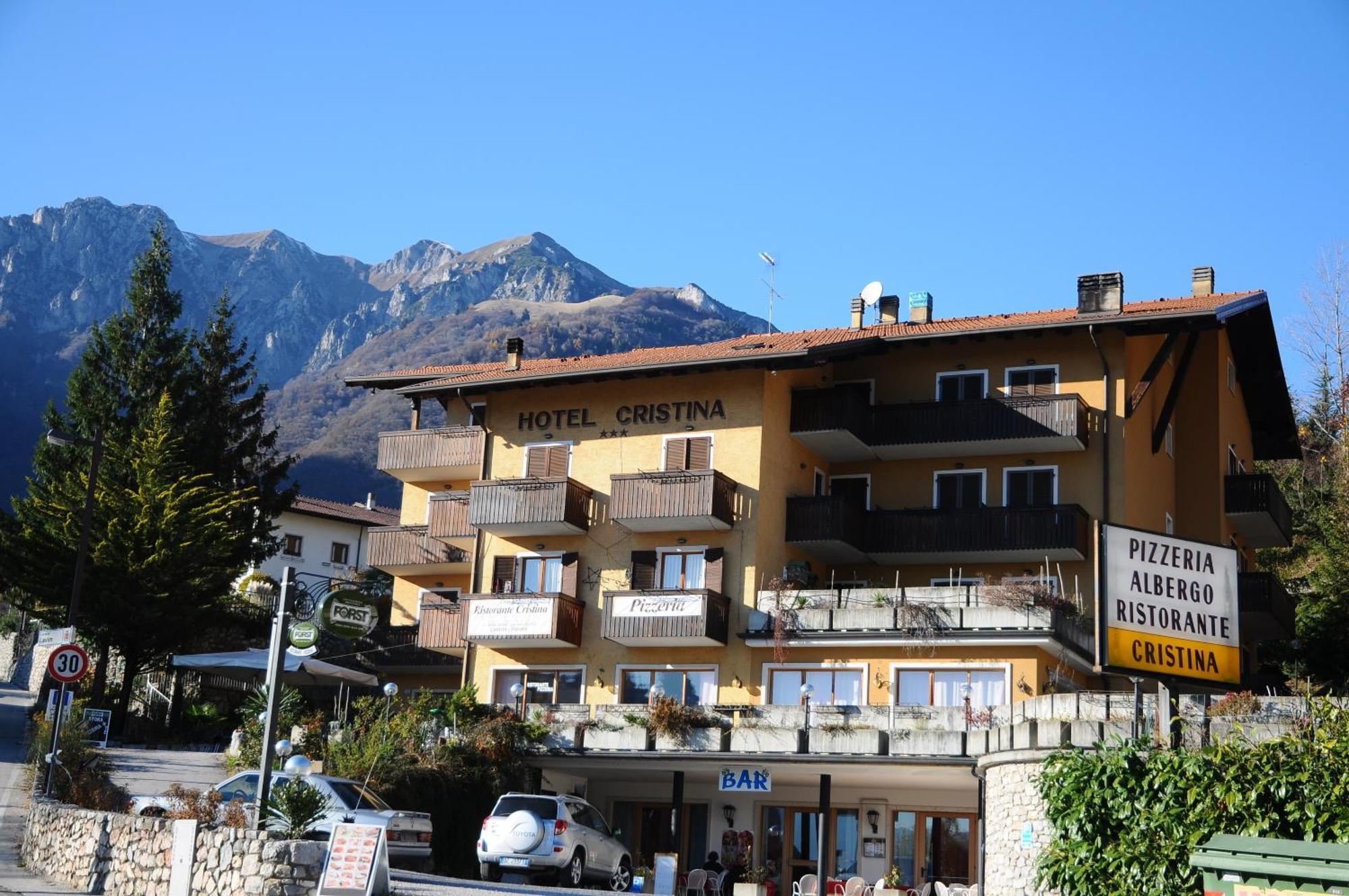 Hotel Cristina Tenno Zewnętrze zdjęcie